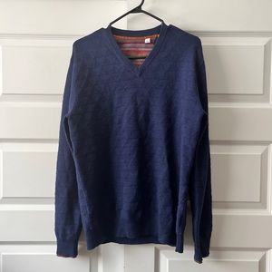 Robert Graham Randie V-Neck Wool Sweater in Navy - Unisex S | Women’s M